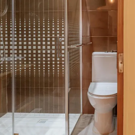 Aquilla's Family 102 By Mycelia ゲストハウス