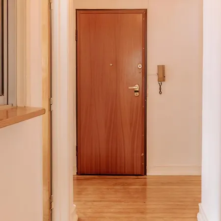 بيت ضيافة Aquilla's Family 102 By Mycelia Lisboa