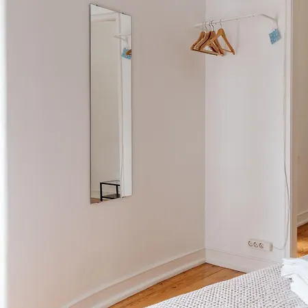 Aquilla's Family 102 By Mycelia بيت ضيافة Lisboa